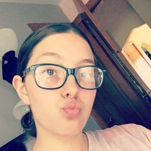 Meet your Posher, Bethany